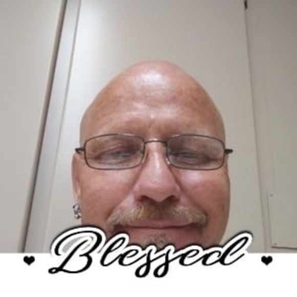 Meet your Posher, Kenneth - Picture 1 of 1